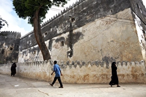 Images Dated 27th December 2008: Lamu Fort, Lamu, Kenya, East Africa, Africa