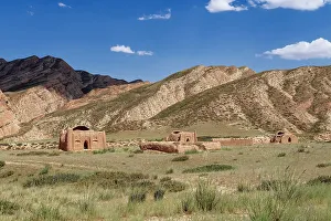 Kyrgyzstan Prints: Landscape along the At-Bashy Range, Naryn Region, Kyrgyzstan, Central Asia, Asia