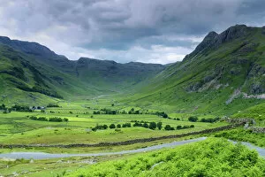 Lake District National Park Collection: Langdale Pikes, Lake District National Park, Cumbria, England, United Kingdom, Europe