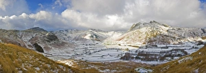 Images Dated 23rd November 2008: Langdale Pikes from Side Pike, Lake District National Park, Cumbria, England