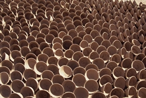 A large number of pots