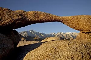 Images Dated 10th December 2008: Lathe Arch framing Mount Whitney at first light Alabama Hills, Inyo National Forest