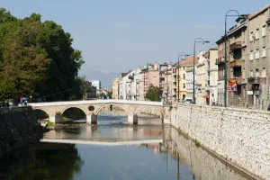 Images Dated 11th August 2010: Latinska Cuprija (Latin Bridge) over Miljacka River, place of murder of Archduke Ferdinand, Sarajevo