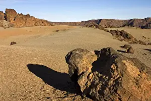 Lava Flow Prints: Lava flows at Llano de Ucanca, Parque Nacional de Las Canadas del Teide
