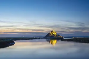 Stronghold Prints: Le Mont-Saint-Michel at sunset, UNESCO World Heritage Site, Manche Department, Normandy
