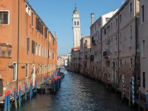 Stunning Views Prints: The leaning tower of San Giorgio dei Greci