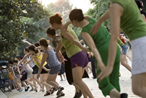 Sichuan Prints: Learning to dance, Leshan, Sichuan, China, Asia