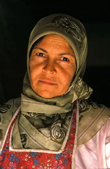 Images Dated 5th November 2009: Lebanese woman, Bekaa, Lebanon, Middle East