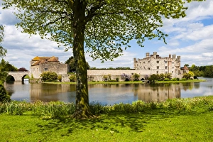 Leeds Castle, Maidstone, Kent, England, United Kingdom, Europe