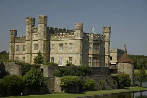 Historic Castle Prints: Leeds Castle near Maidstone, Kent, England, United Kingdom, Europe
