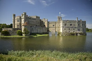 Maidstone Prints: Leeds Castle near Maidstone, Kent, England, United Kingdom, Europe