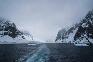 Images Dated 3rd December 2008: The Lemaire Channel, Antarctica, Polar Regions