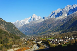 Rhone Alps Prints: Les Houches, Chamonix Valley, Rhone Alps, Haute Savoie, France, Europe