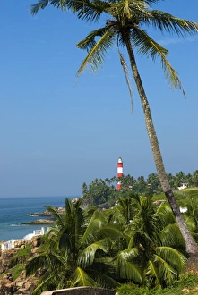 Images Dated 2nd December 2006: The Lighthouse, Kovalam, Kerala, India, Asia