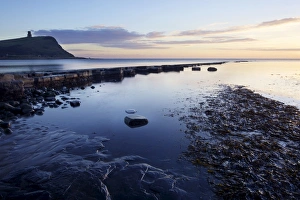 L Imestone Prints: Limestone ledges and Clavell Tower