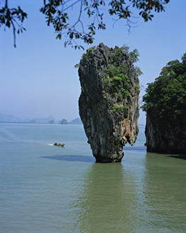 Limestone stack on Ko Tapu (James Bond Island)