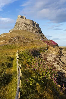 Holy Island Collection: Lindisfarne Castle on a clifftop, Lindisfarne Island, Holy Island, Lindisfarne, Northumberland