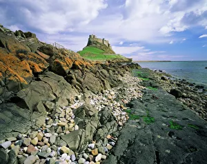 Sea Scape Prints: Lindisfarne castle, Lindisfarne, Holy Island, Northumberland, England, United Kingdom