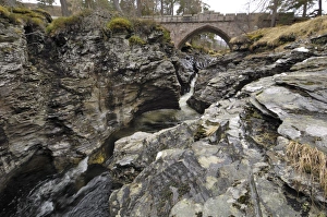 Images Dated 5th March 2008: Linn of Dee, near Braemar, Cairngorms National Park, Aberdeenshire, Scotland