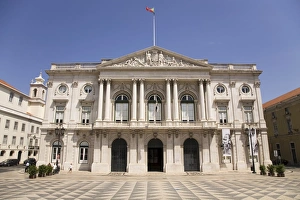 Images Dated 17th August 2009: The Lisbon Town Hall (Camara Municipal) at Prace do Municipio in Baixa