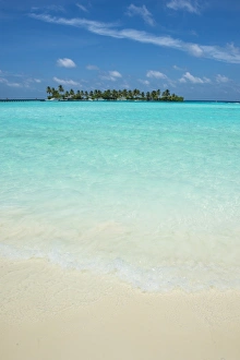 White Sand Prints: Little island in the turquoise water, Sun Island Resort, Nalaguraidhoo island, Ari atoll