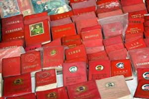 Propaganda Prints: Little Red Book for sale, communist memorabilia, Dali, Yunnan, China, Asia
