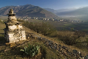 Images Dated 12th April 2009: Little stupa above the town of Paru, Bhutan