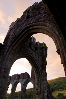 Images Dated 15th August 2007: Llantony Priory, Powys, Wales, United Kingdom, Europe