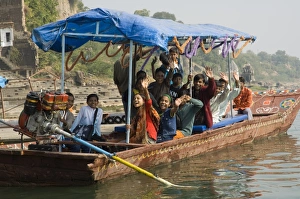 Tee Nager Prints: Local river taxi on the Narmada River