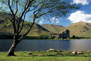 Loch Prints: Loch Awe and the ruins of Kilchurn Castle