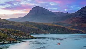 Loch a Chairn Bhain, Mount Quinags peaks Sail Gharbh and Sail Ghorm on right edge