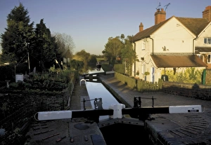 Midland Prints: Lock keepers canalside cottage, Worcester and Birmingham canal, Astwood locks