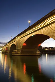 Connection Prints: London Bridge in the late evening, Havasu, Arizona, United States of America