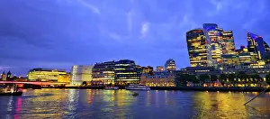 Urban Design Prints: London skyline at dusk from Hays Galleria near London Bridge
