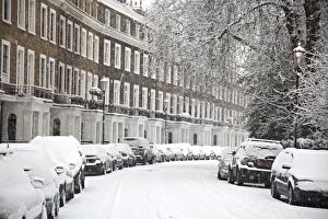 Images Dated 18th December 2010: London street in snow, Notting Hill, London, England, United Kingdom, Europe