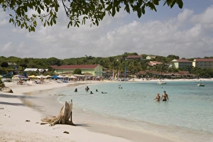 Images Dated 22nd January 2008: Long beach, Antigua, Leeward Islands, West Indies, Caribbean, Central America