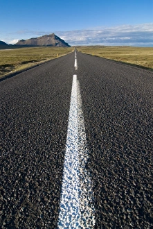 Images Dated 12th June 2009: Long straight road, western Iceland, Polar Regions