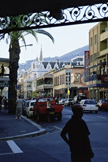 Congestion Prints: Long Street where many colonial houses still stand