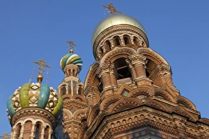 Looking up at the domes of the Church on Spilled Blood, UNESCO World Heritage Site, St. Petersburg, Russia, Europe