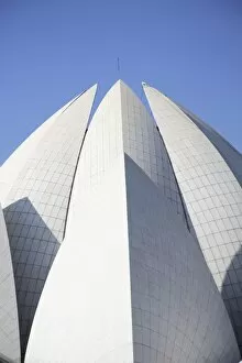 Images Dated 6th July 2009: Lotus flower temple, Bahai Temple, New Delhi, India, Asia