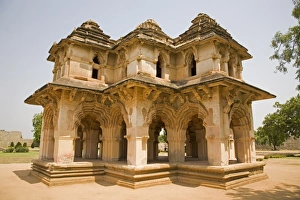 Images Dated 17th April 2009: The Lotus Mahal within the royal enclosure at Hampi, UNESCO World Heritage Site
