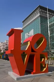 Images Dated 11th December 2007: Love Sculpture by Robert Indiana, 101 Tower, Taipei, Taiwan Island, Republic of China