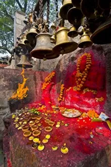 Images Dated 1st January 2008: Luck bells for the pilgrims in the Kamakhya Hindu temple, Guwahati, Assam, India, Asia
