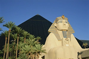 Luxor Hotel