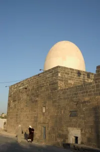 Images Dated 13th January 2000: Mabran an Naka mosque