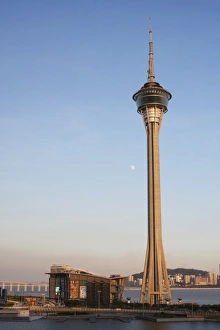 Images Dated 14th August 2008: Macau Tower, Macau, China, Asia
