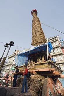 Images Dated 21st April 2010: Machhendranath Chariot, Machhendranath Raath Jaatra festival, Patan, UNESCO World Heritage Site