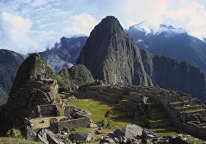 Machu Picchu Prints: Machu Picchu, Peru, South America