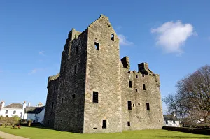 Images Dated 16th April 2008: MacLellans Castle, Kirkcudbright, Dumfries and Galloway, Scotland