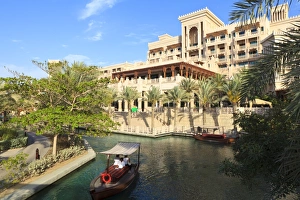Jumeirah Beach Prints: The Madinat Jumeirah Al Qasr Hotel, Jumeirah Beach, Dubai, United Arab Emirates